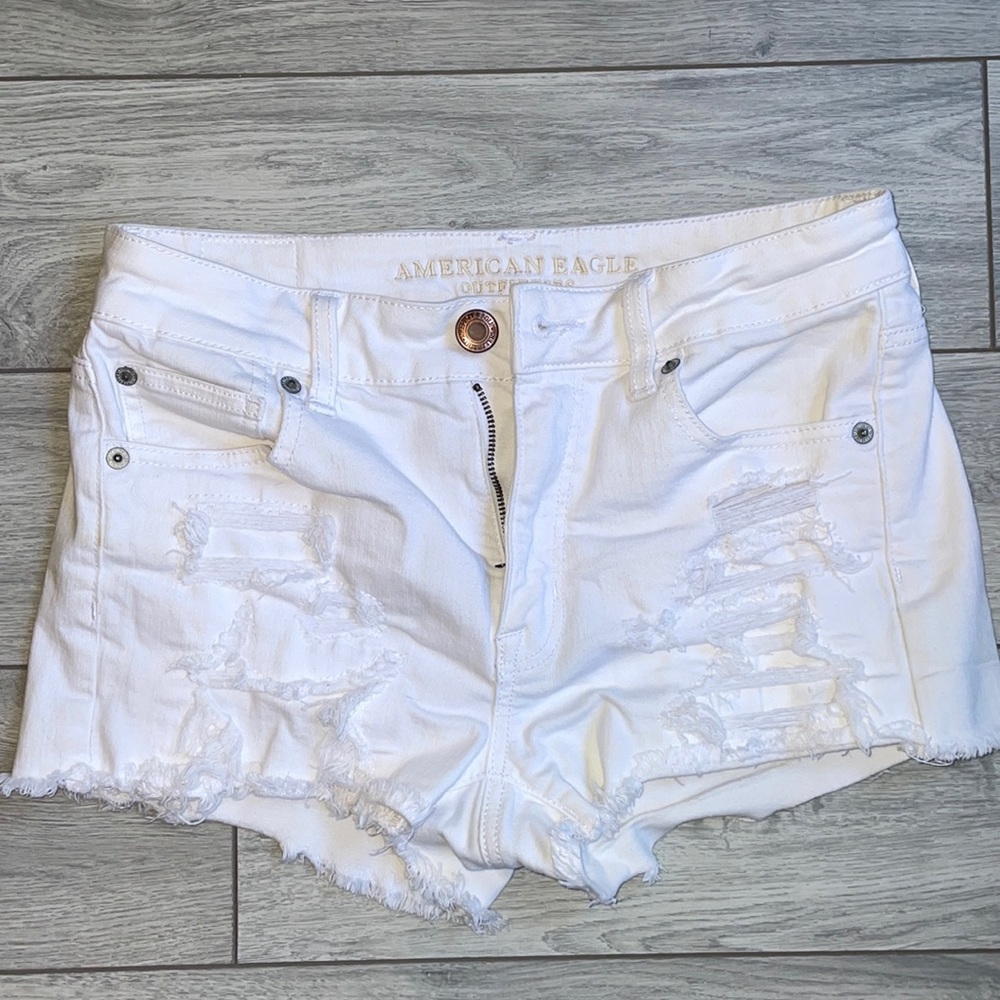 AEO distressed jean shorts